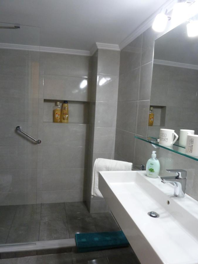 Architect Designer'S Apartment In Kolonaki Athens Ngoại thất bức ảnh
