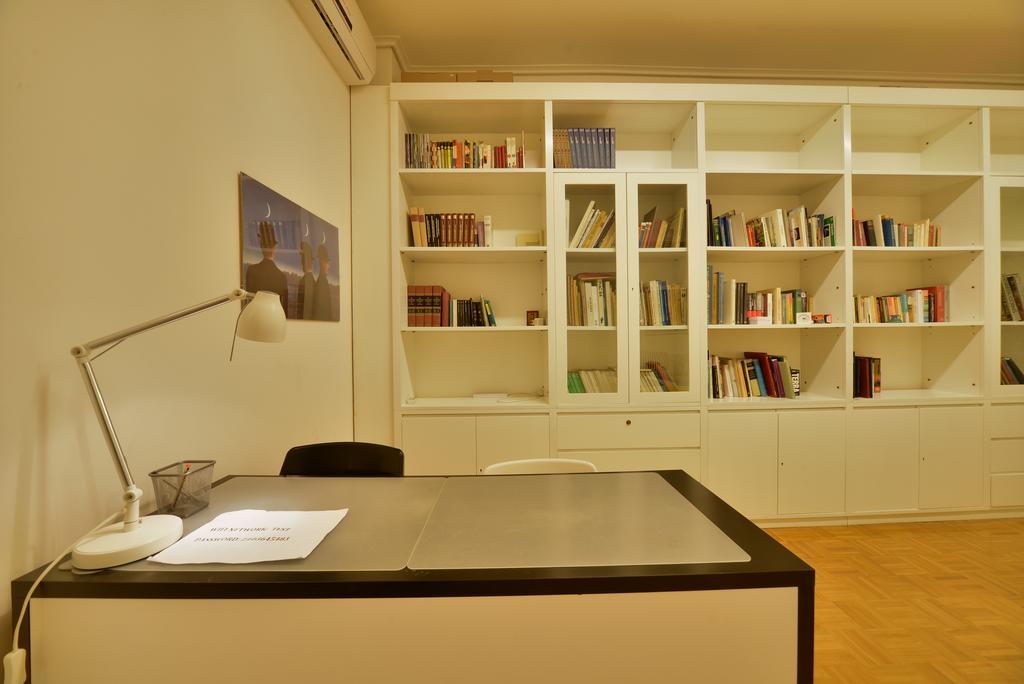 Architect Designer'S Apartment In Kolonaki Athens Ngoại thất bức ảnh