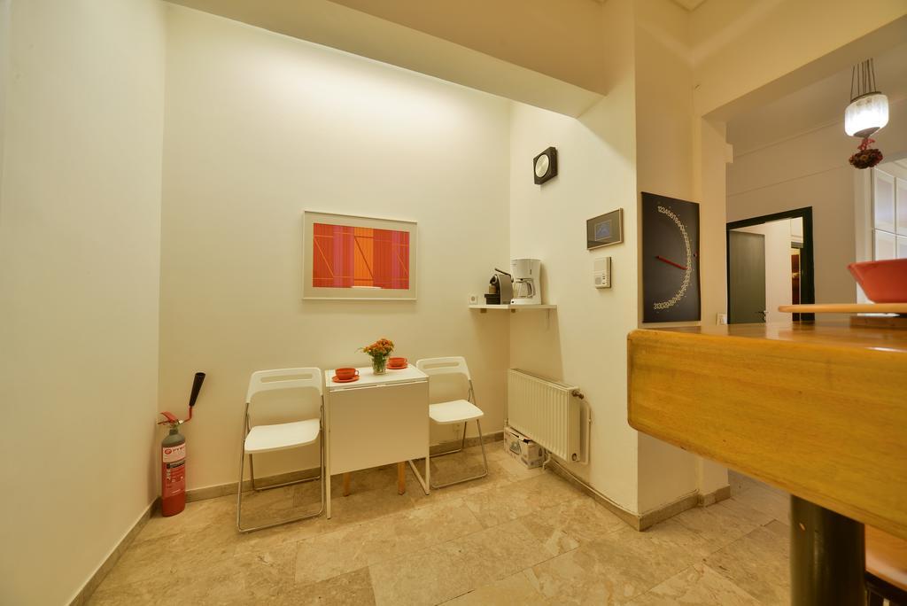 Architect Designer'S Apartment In Kolonaki Athens Ngoại thất bức ảnh