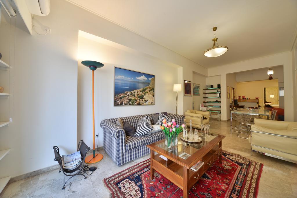 Architect Designer'S Apartment In Kolonaki Athens Ngoại thất bức ảnh